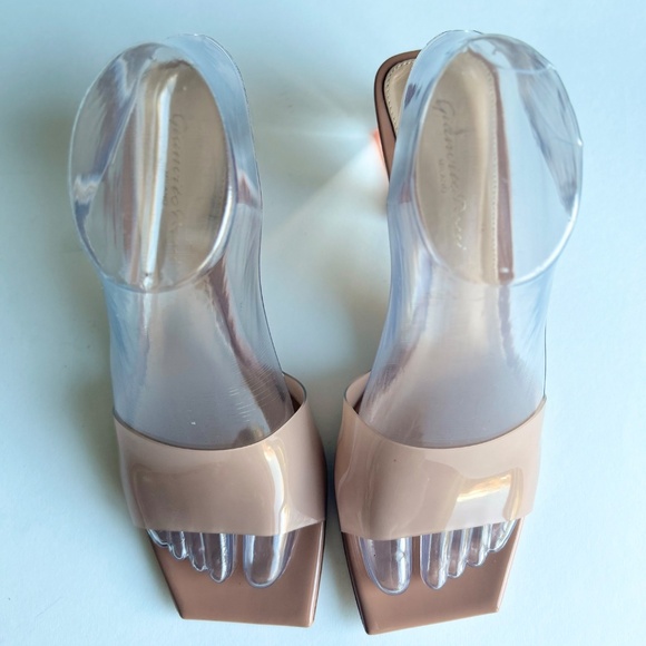 Gianvito Rossi Cream Jelly Plastic Square Toe Heeled Sandals size EUR 37.5, US 7 - Picture 4 of 14